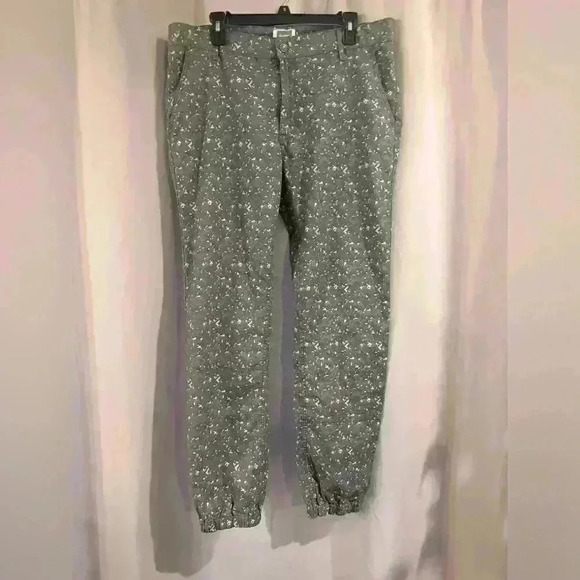 Men’s Gray Altamont Joggers - Picture 1 of 10